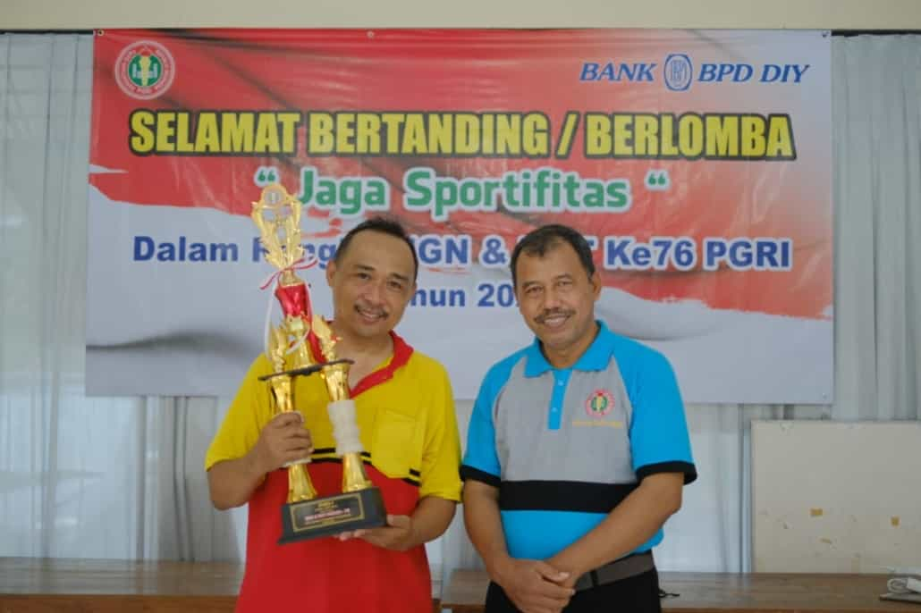 Guru Mtsn 5 Kulon Progo Raih Juara Pertama Tenis Meja Tingkat Provinsi Kementerian Agama Kulon 1570