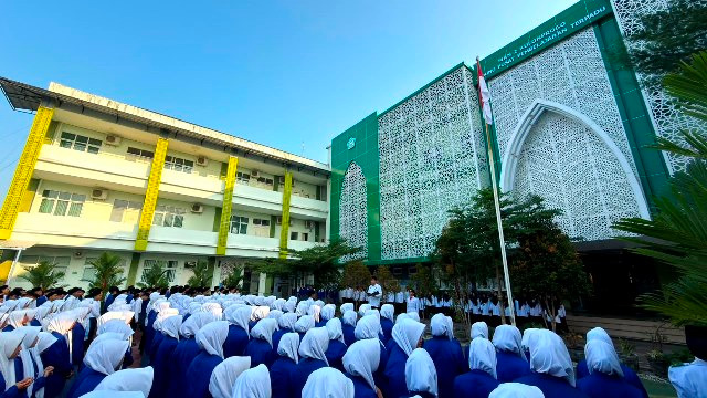 Awali Tahun Ajaran 2026/2027, Kepala MAN 2 Kulon Progo Ajak Murid Raih Prestasi