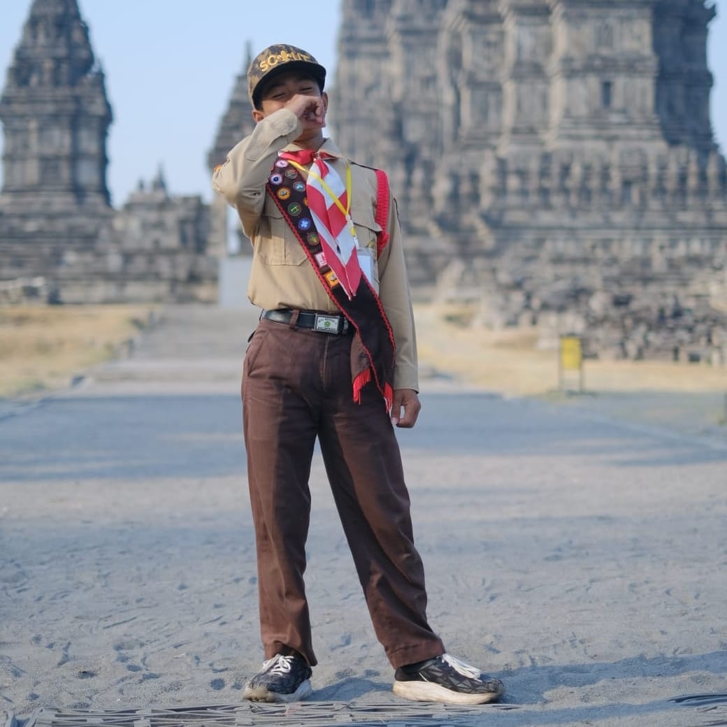 Naza Putra Prayoga
MTsN 5 Kulon Progo